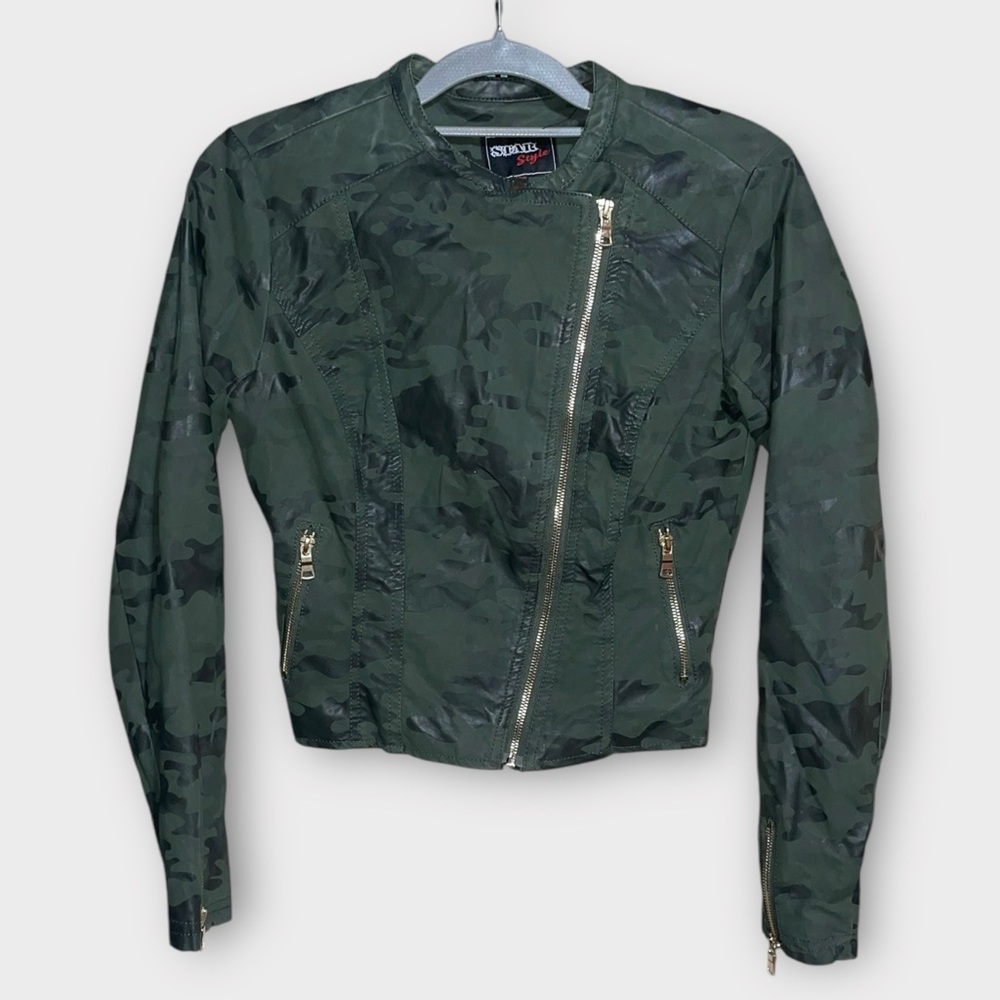 Star Style Women's Green Camouflage Jacket